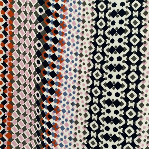 J. CREW Geometric Drapy Pencil Skirt  Sz 6 - Picture 3 of 6